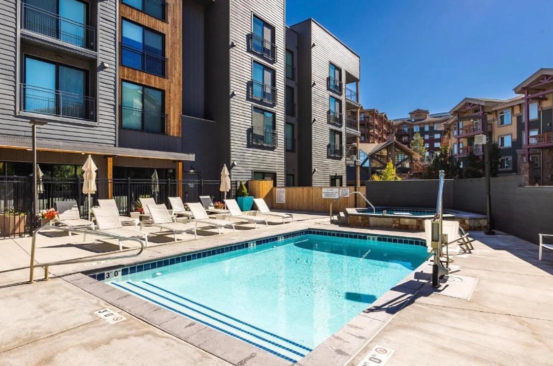 Slope Side Studio In The Heart Of Canyons Village With Heated Pool & Hot Tub! 帕克城 外观 照片