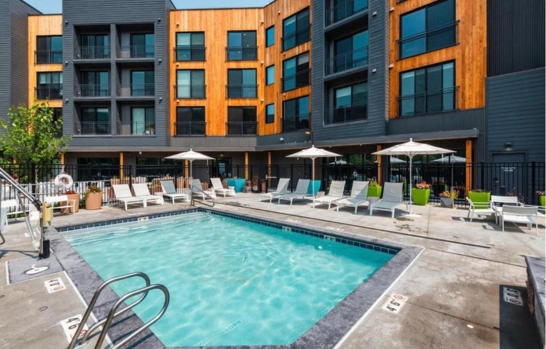 Slope Side Studio In The Heart Of Canyons Village With Heated Pool & Hot Tub! 帕克城 外观 照片