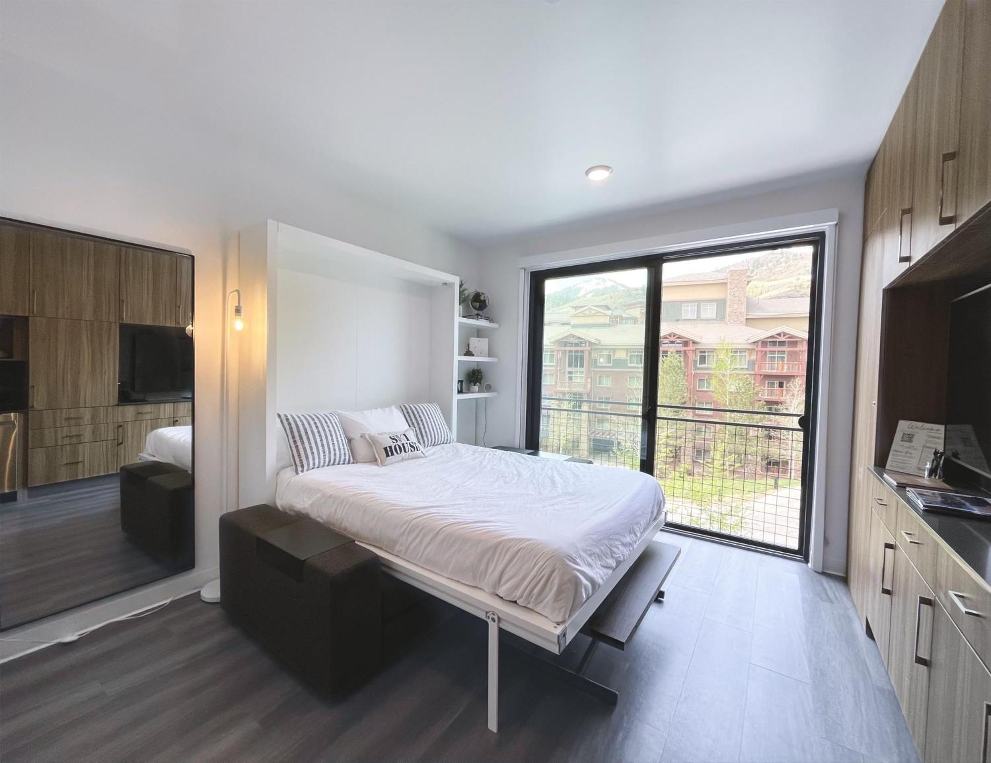 Slope Side Studio In The Heart Of Canyons Village With Heated Pool & Hot Tub! 帕克城 外观 照片